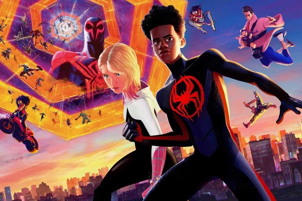 فیل لرد نوید یک پایان رضایت‌بخش و مطلوب برای انیمیشن Spider-Man: Beyond the Spider-Verse را می‌دهد.