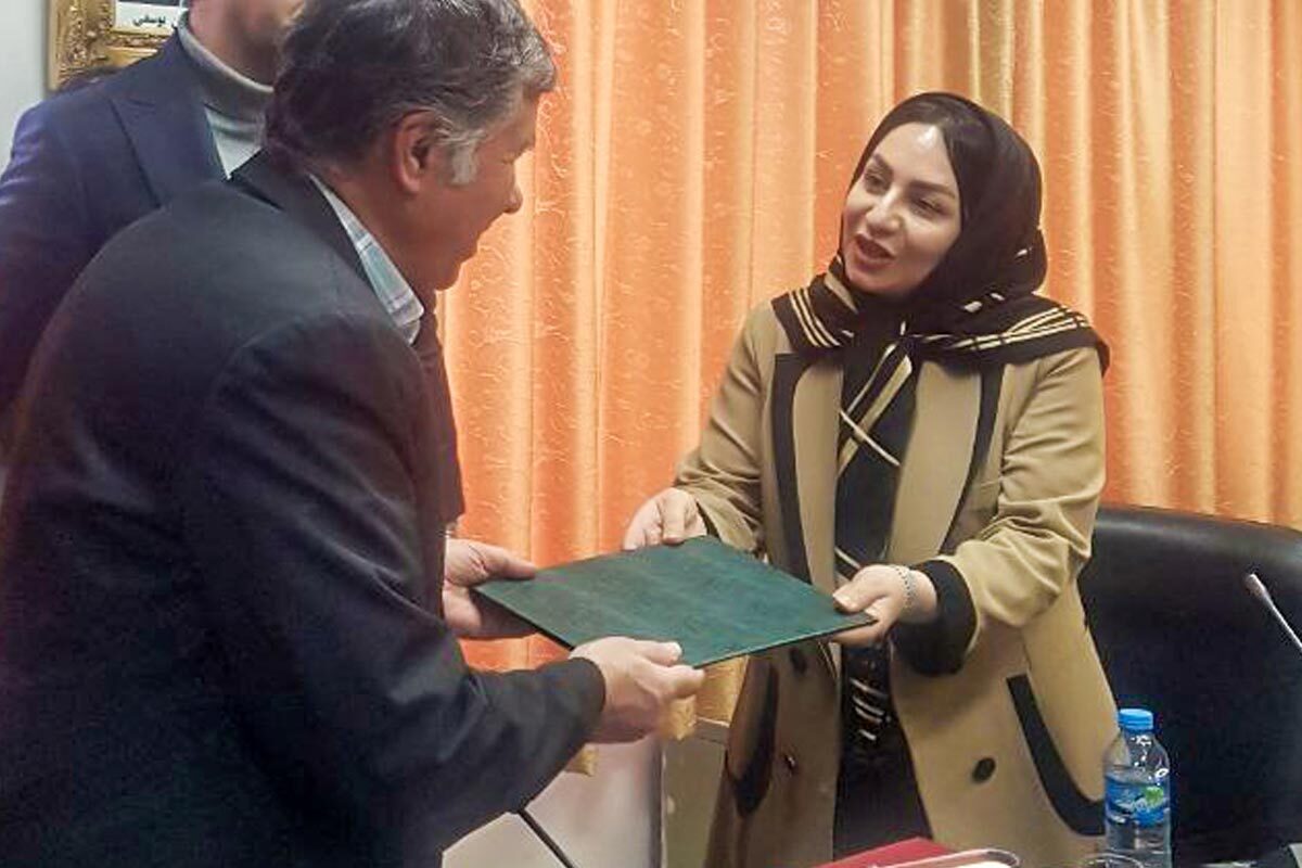سپیده دولتشاه  سعی کرده اثری تولید کند برای پدر و مادرها، مربیان و همه بزرگ تر‌هایی که می‌خواهند کودکان را با شاهنامه آشنا و وارد این دنیای شگفت کنند.