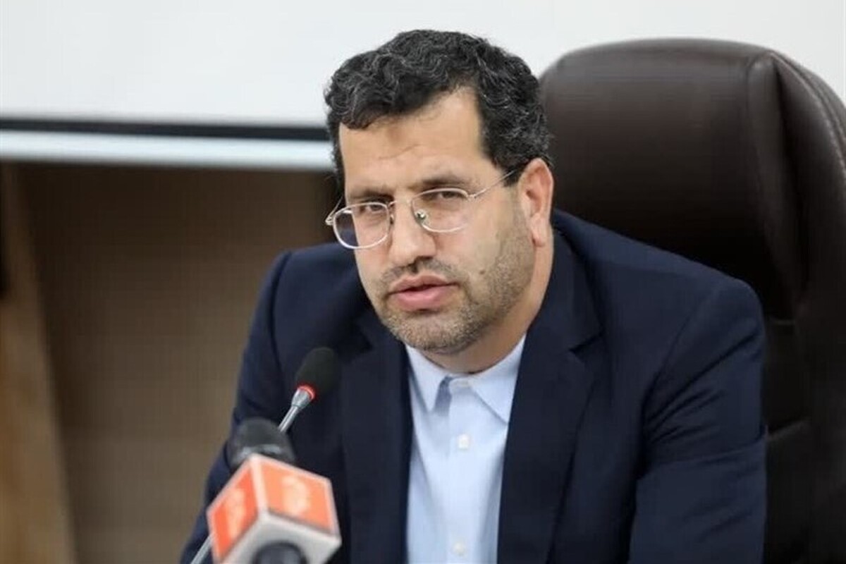معاون سیاسی، امنیتی و اجتماعی استانداری خراسان رضوی گفت: یکی از پیشرفت‌های ما در حوزه صنایع دفاعی است که سالانه ۵ میلیارد دلار درآمد از این حوزه داریم.