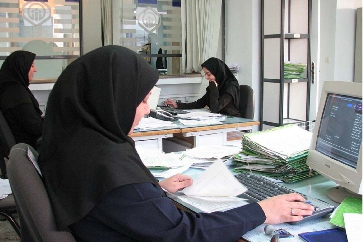 فرایند ثبت الکترونیکی شکایات از عملکرد واحدهای ثبتی، دفاتر اسناد رسمی و ازدواج و طلاق در تمامی ادارات ثبت اسناد و املاک استان خراسان رضوی برای نخستین بار در کشور آغاز شد.