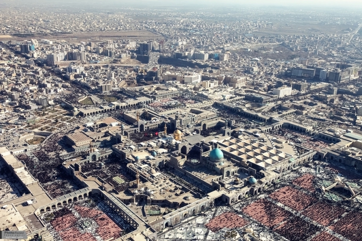 عضو هیات مدیره سازمان نظام مهندسی ساختمان استان خراسان رضوی گفت: سازمان نظام مهندسی خراسان رضوی در راستای وظایف قانونی خود و با هدف ارتقای سطح آگاهی جامعه تخصصی از مهمترین موضوعات تخصصی معماری و شهرسازی ۹ دی ماه، همایشی تخصصی با عنوان «نما و هویت» برگزار می‌کند.