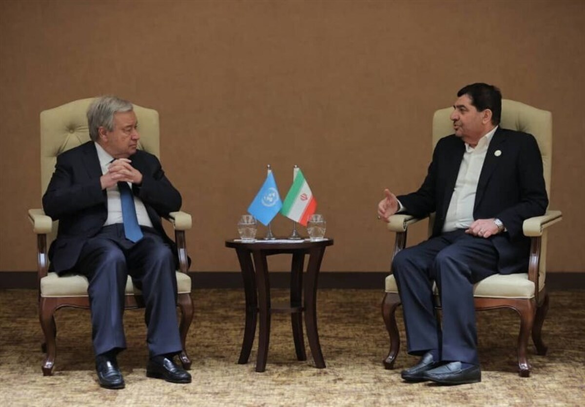 معاون اول رئیس جمهور گفت: ایران راهکار دو دولتی را راهکار حل مسئله فلسطین نمی‌داند بلکه معتقد است مراجعه به آرای عمومی تنها راه حل دموکراتیک این مسئله است.