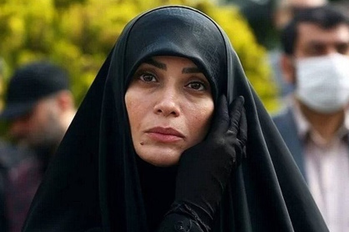 الهام چرخنده با حضور در برنامه به افق فلسطین از شیوه برخورد با جامعه هنری انتقاد کرد.
