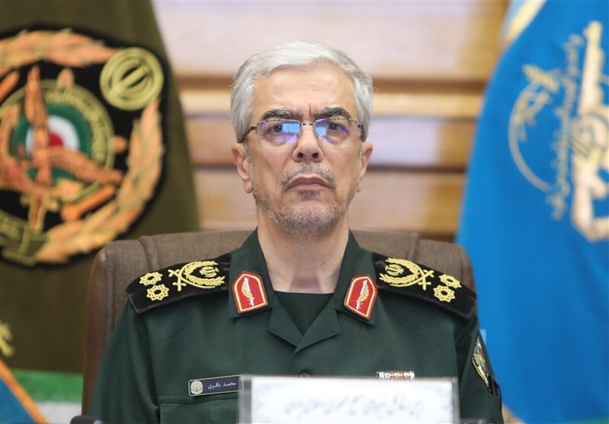 رئیس ستادکل نیرو‌های مسلح در پیامی شهادت سردار سید رضی موسوی را تسلیت گفت و نوشت: سران جنایتکار اسرائیل که از سرگیجه ناشی از حوادث اخیر خارج نشده‌اند در ترور این شهید سعید هم دچار خطای راهبردی شدند.
