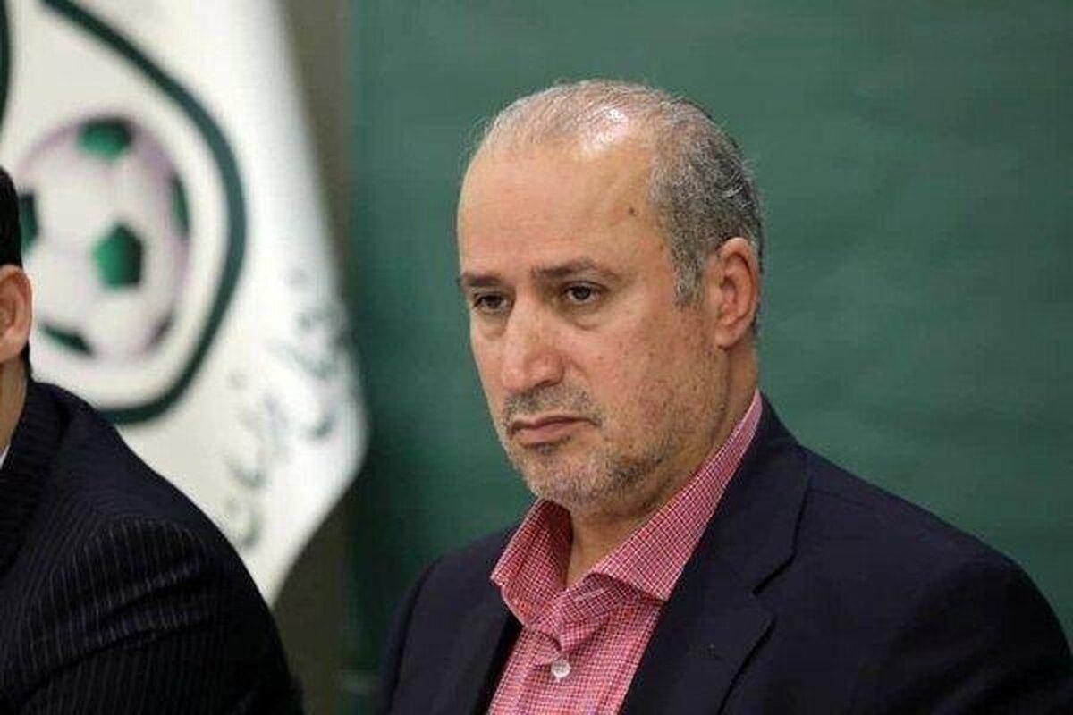 باشگاه پرسپولیس به اقدام عجیب فدراسیون اعتراض دارد.