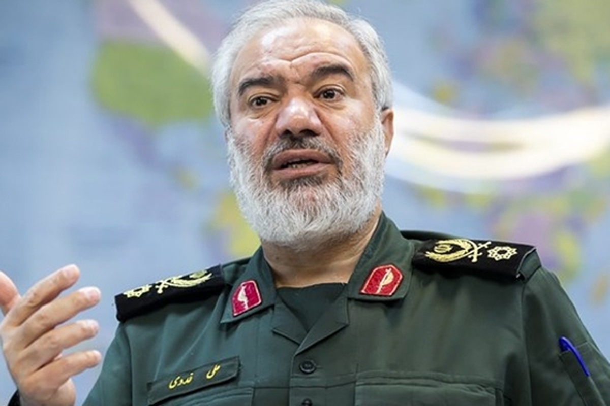 جانشین فرمانده کل سپاه گفت: چهره واقعی آمریکا و رژیم صهیونیستی برای ملت‌های جهان آشکار شد و روز به روز تنفر مردم جهان از خبیثان بیشتر می‌شود.