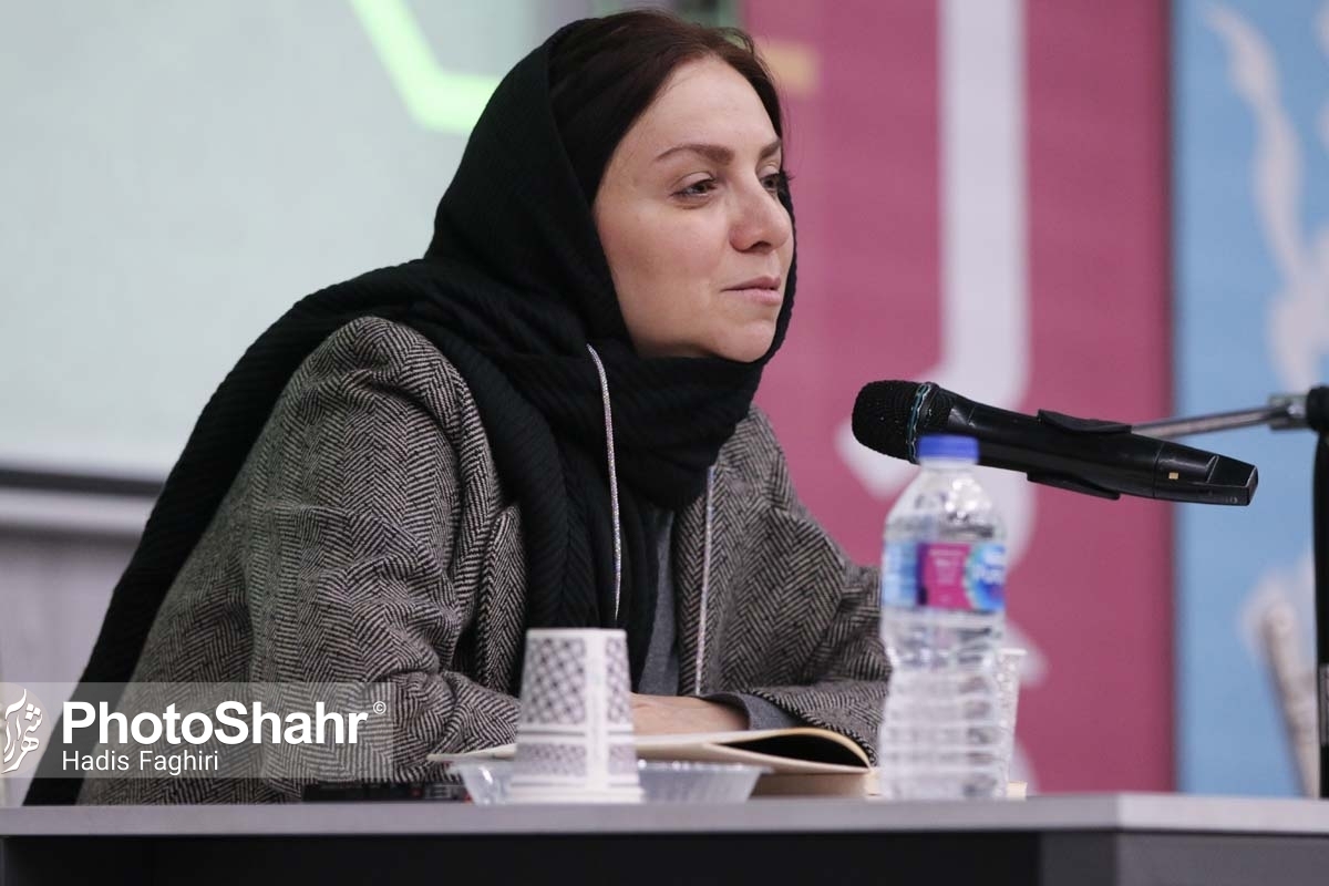 کارگردان فیلم سرهنگ ثریا گفت: آثار ارائه شده در رویداد روایت شهر باید در بستر هویت شهر مشهد ارائه شود در غیر اینصورت دیگر نمی‌توان آن را ویژه شهربانو دانست.