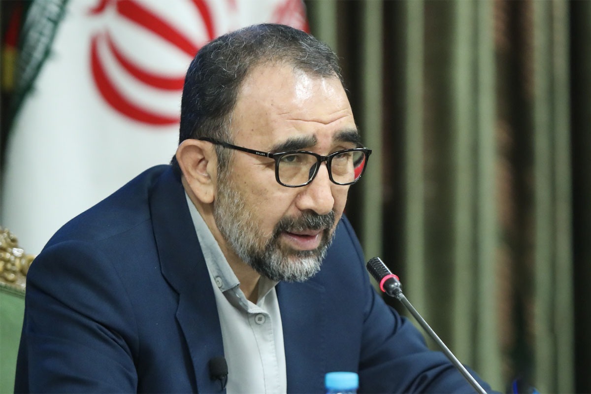 استاندار خراسان رضوی در گفتگو با شهرآرا حماسه ۹ دی را بیمه کننده مسیر انقلاب اسلامی دانست.