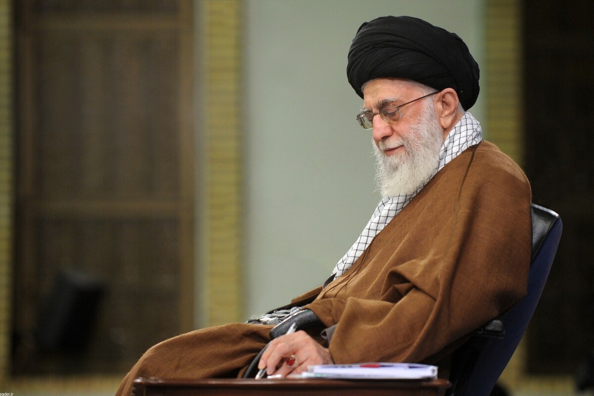 حضرت آیت‌الله خامنه‌ای در حاشیه لوح کنگره بزرگداشت شهدای نیروی هوایی ارتش و ۶۳ شهید دانش آموخته دانشگاه هوایی شهید ستاری یادداشتی مرقوم کردند که در این مراسم منتشر شد.