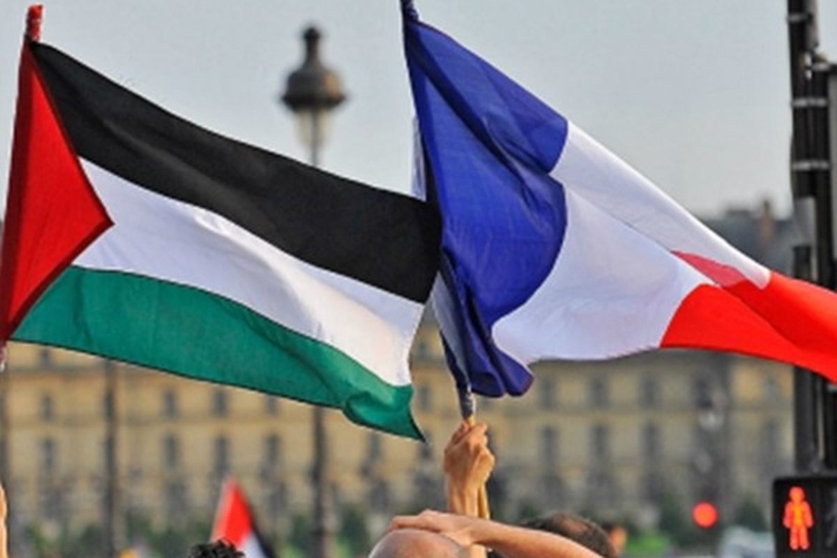 وزیر خارجه فرانسه روز یکشنبه در سخنانی تاکید کرد که فلسطینیان حق حاکمیتی و تشکیل دولت مستقل را دارند.