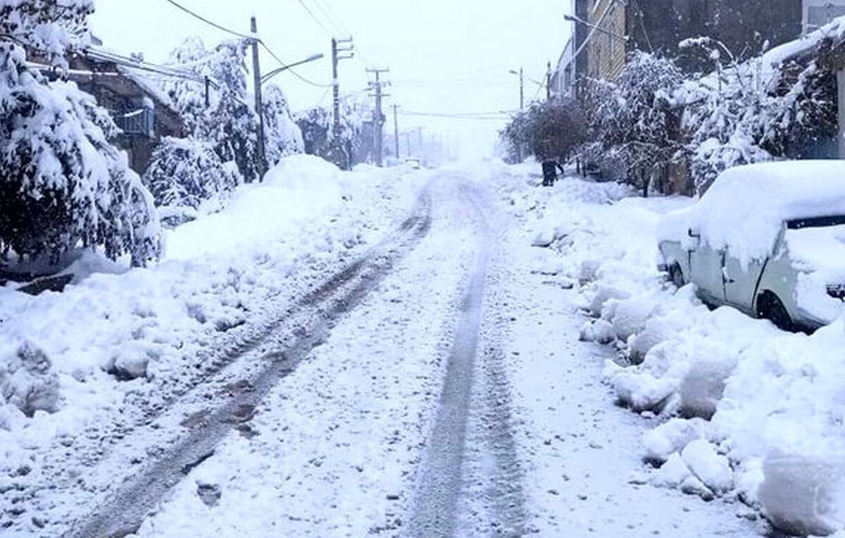 بارش برف و باران در گناباد و بجستان (۱۳ بهمن ماه۱۴۰۲)