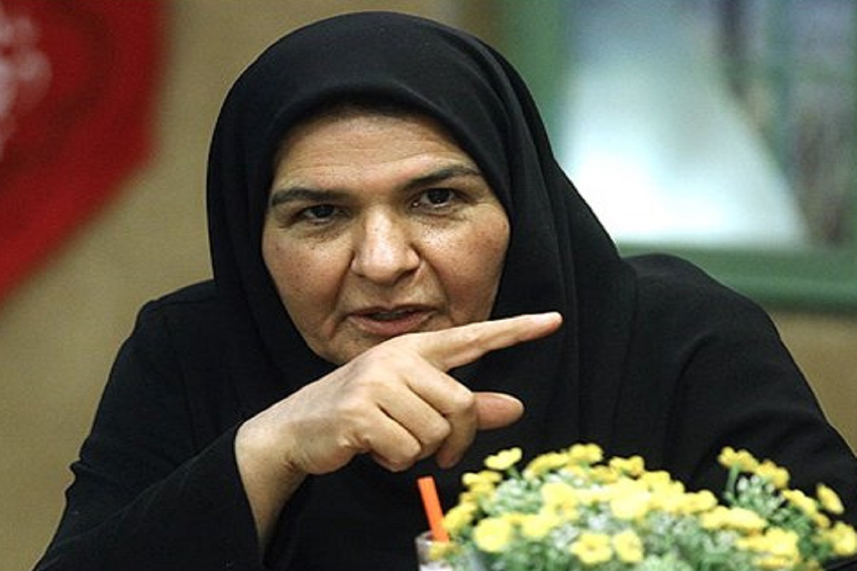 انسیه شاه‌حسینی به‌عنوان تنها کارگردان زن در چهل‌ودومین جشنواره فیلم فجر با «دست ناپیدا» حضور دارد.