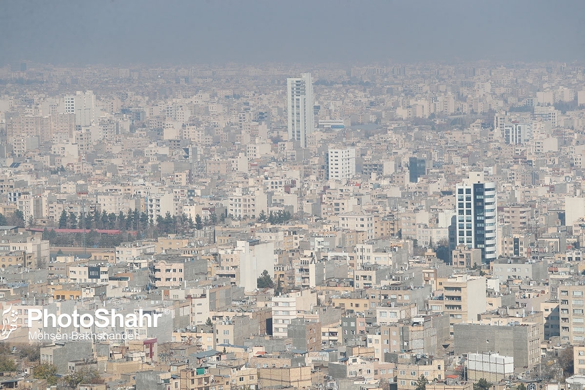 مدیر کل حفاظت محیط زیست خراسان رضوی گفت: کیفیت هوای کلانشهر مشهد در ۶ منطقه برای امروز در شرایط آلوده برای تنفس شهروندان قرار گرفت.