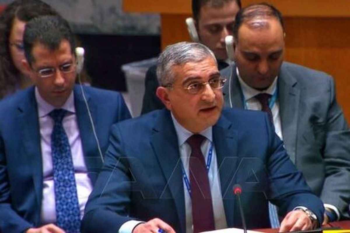 سفیر سوریه در سازمان ملل در سخنانی ضمن محکوم کردن تجاوزات اخیر آمریکا به خاک کشورش، این حملات را تکمیل کننده تجاوزات رژیم صهیونیستی ارزیابی کرد.