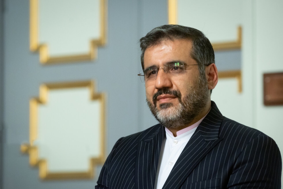 محمدمهدی اسماعیلی گفت: عظمت ایران فرهنگی بسیار فراتر از ایران سیاسی است. امسال  ۷ میلیون نفر در نمایشگاه کتاب شرکت کردند.