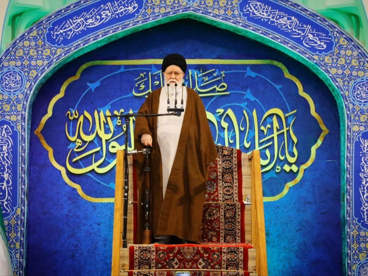 آیت‌الله علم‌الهدی: دنیا ایران را با انقلاب اسلامی می‌شناسد