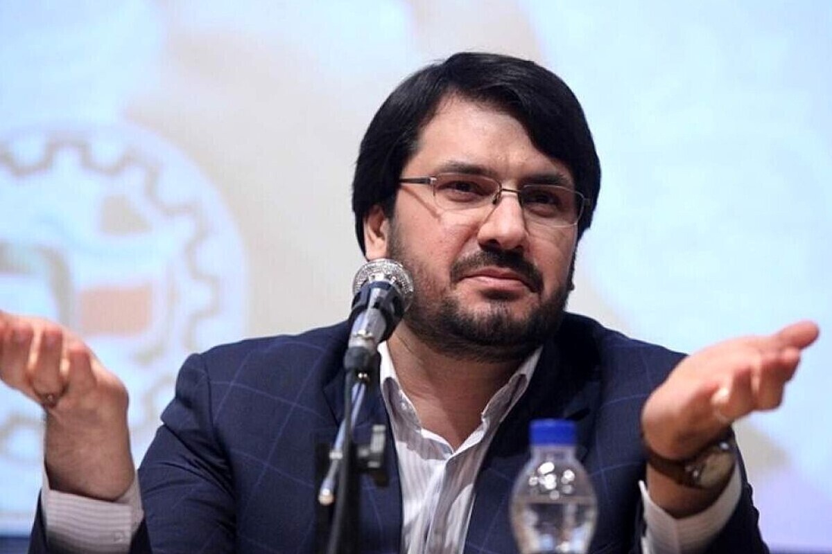 وزیر راه و شهرسازی گفت: سیاست دولت سیزدهم در راستای تامین مسکن اقشار جامعه ساخت منازل مسکونی یک تا دو طبقه به همراه حیاط و به شکل ویلایی است.