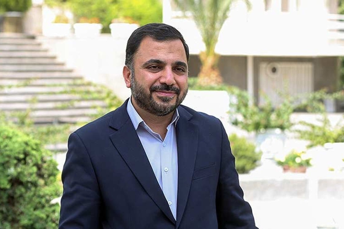 وزیر ارتباطات در ویراستی نوشت: بازمهندسی جریان ترافیک شبکه کشور و توزیع ترافیک در نقاط مختلف کشور به جای تمرکز در تهران است که رکوردزنی آن ثمره اجرای فاز اول این طرح است.
