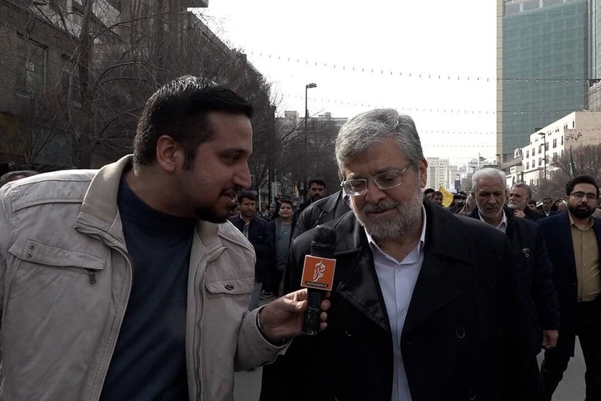 شهردار مشهدمقدس گفت: حضور مشهدی‌ها در این راهپیمایی هم‌زمان با ملت ایران در سراسر کشور نشان می‌دهد که مردم ما همیشه حماسه‌ساز بوده‌اند و در ادامه هم همین مسیر ادامه پیدا می‌کند.