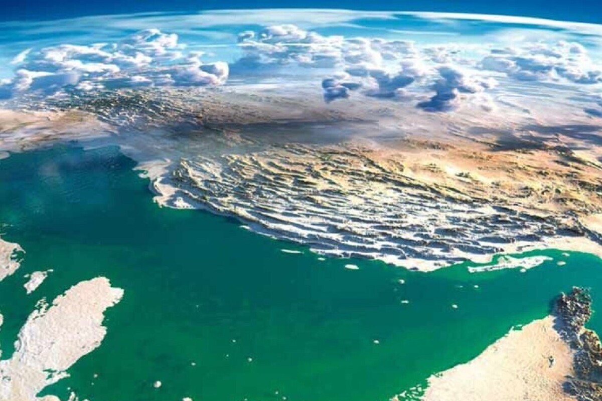ویدئویی از  خلیج فارس از نگاه ایستگاه فضایی را مشاهده می‌کنید.