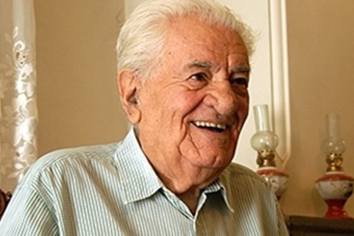 هم‌زمان با روز جهانی رادیو، یادی کردیم از سیدرضا سجادی، هنرمند فقید مشهدی و کسی که از او به‌عنوان نخستین گوینده رادیو در ایران یاد می‌شود
