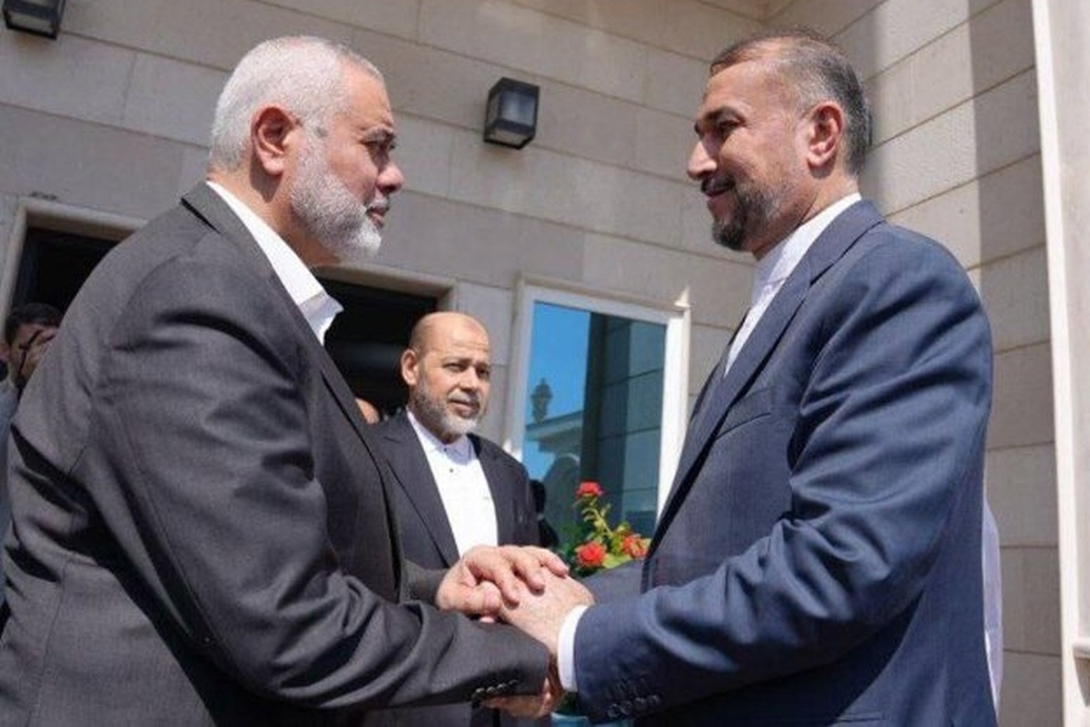 وزیر امور خارجه جمهوری اسلامی ایران در جریان سفر به قطر با اسماعیل هنیه دیدار و رایزنی کرد.