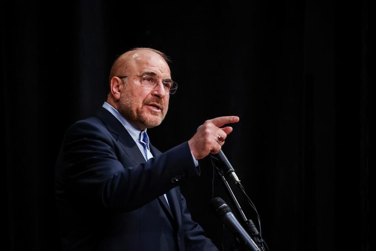 رئیس مجلس شورای اسلامی گفت: در حال حاضر طرح ساماندهی کارکنان دولت بین مجلس و شورای نگهبان در حال بررسی و رفع ایراد است و در حال حاضر ایرادات شورای نگهبان به مجلس بازگشته و پس از بررسی لایحه بودجه موارد اعاده شده از شورای نگهبان به ویژه بخش تأمین منابع آن در دستور کار قرار خواهد گرفت.
