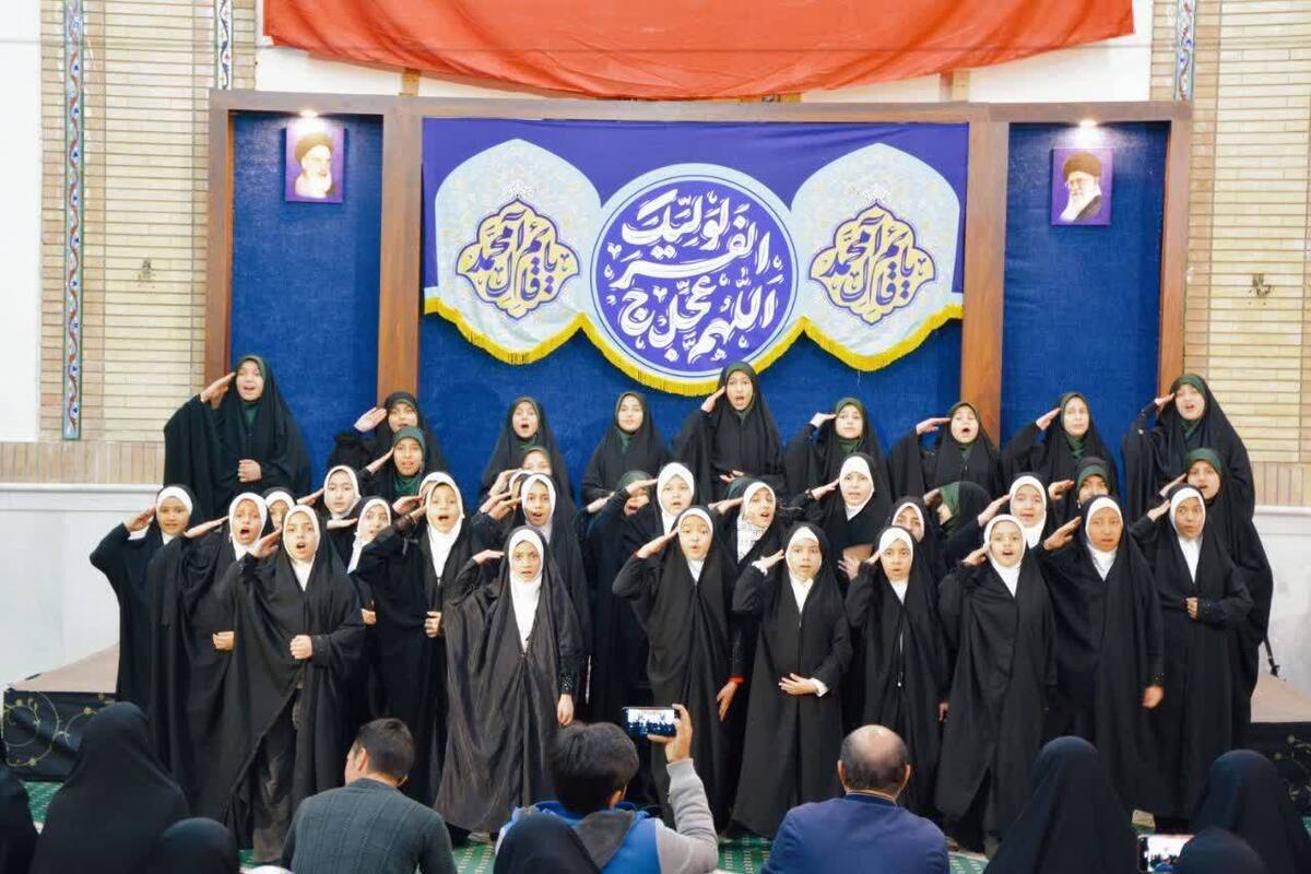 گروه سرود حصان، گروهی با حضور دختران مشهدی است که این روز‌ها هنرمندی شان در رسانه ملی انعکاس خوبی داشته است.