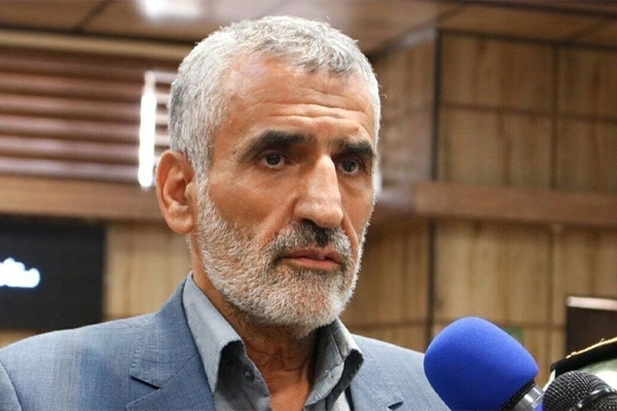 رئیس ستاد امنیت انتخابات گفت: مردم به شایعه‌ها خصوصا در حوزه امنیت انتخابات توجه نکنند؛ اگر خبر و مسئله‌ای باشد ما به عنوان راوی اول به اطلاع ملت شریف ایران می‌رسانیم.