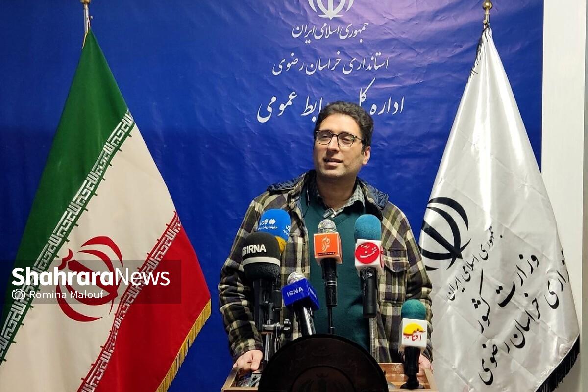 مدیرکل فرهنگ و ارشاد خراسان‌رضوی گفت: هنرمندان مشهدی با حضور در مجتمع فرهنگی امام رضا(ع) که صندوق ویژه رای برای اهالی فرهنگ و هنر، اصحاب رسانه و فعالان قرآنی است، با یکدیگر دیداری تازه کرده و با تجدید پیمان برای کشورشان ایستادگی می‌کنند.
