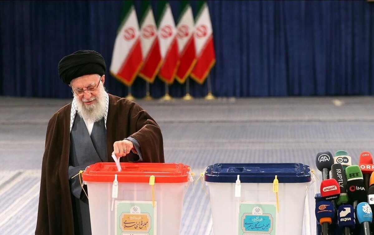 ویدئو | روایت زنانه یک فعال مجازی از لحظه رای دادن رهبر انقلاب