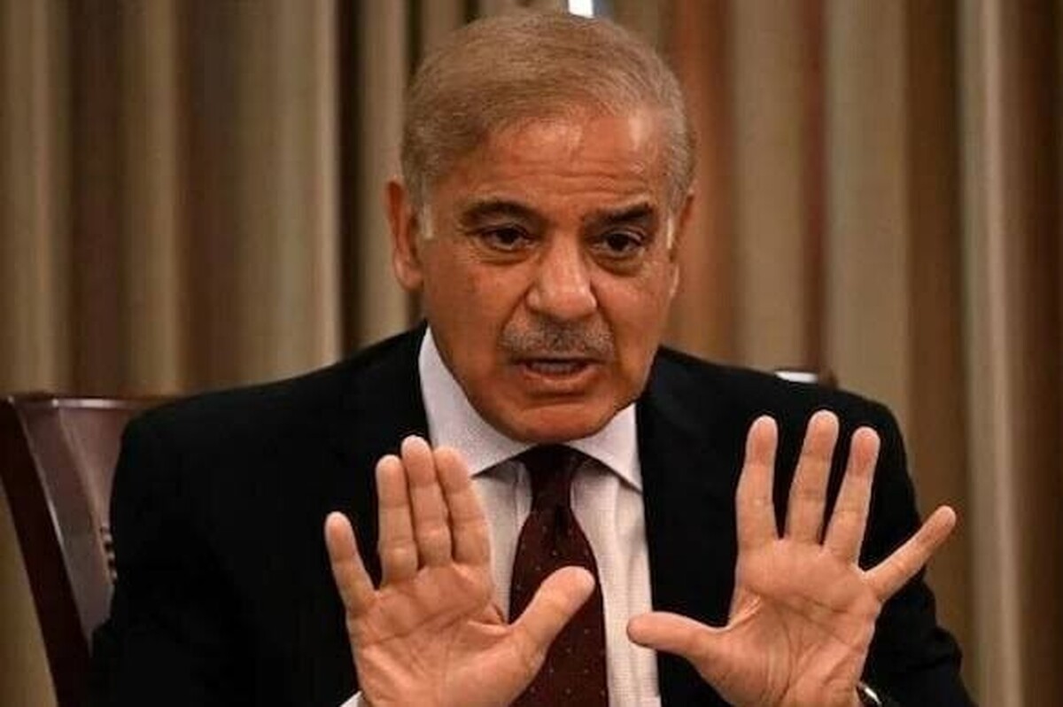 حدود یکماه پس از برگزاری انتخابات عمومی در پاکستان «محمد شهباز شریف» رئیس حزب مسلم لیگ نواز امروز از سوی نمایندگان مجلس ملی به عنوان بیست و چهارمین نخست وزیر پاکستان انتخاب شد.