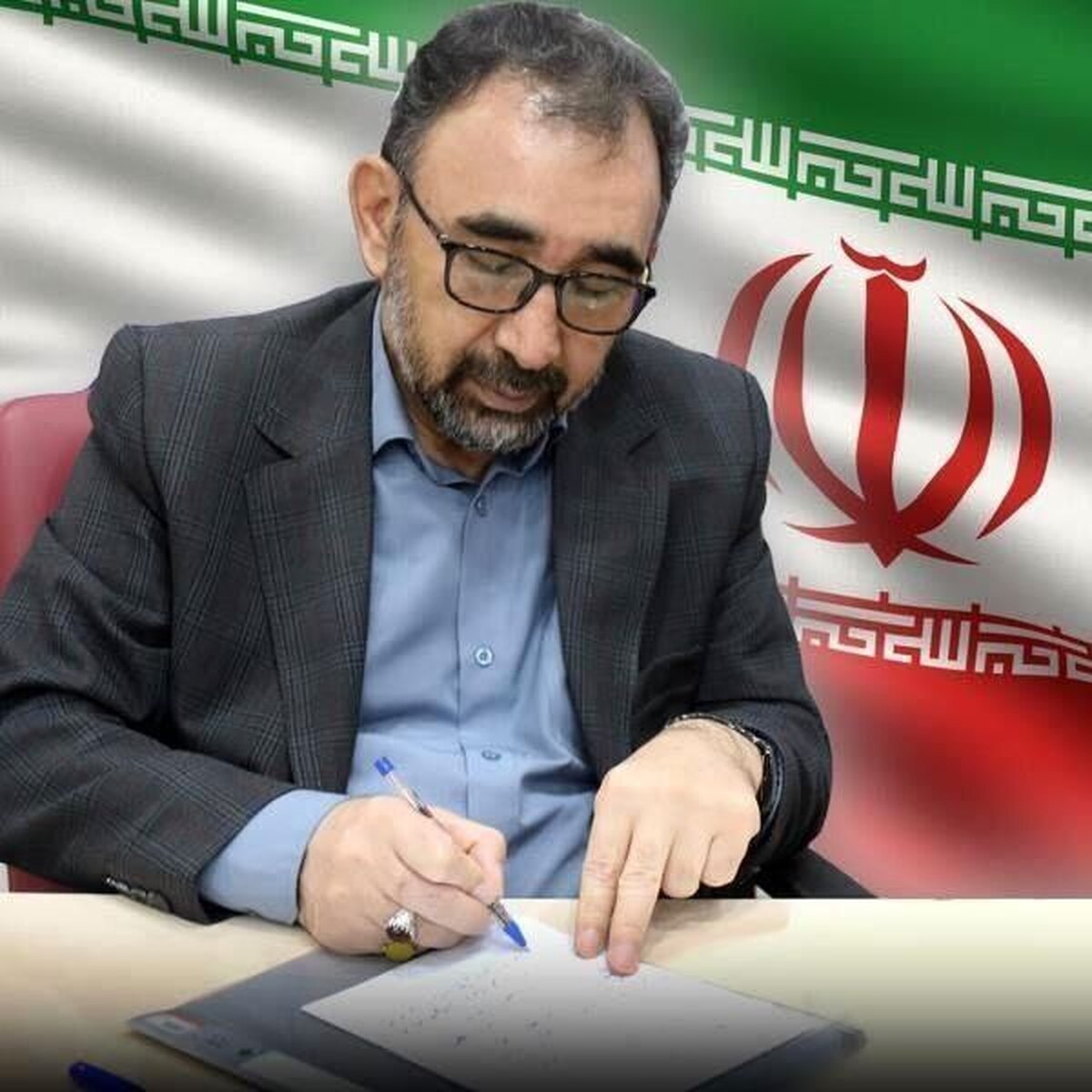 استاندار خراسان رضوی درپی درگذشت مادر شهید چراغچی با صدور پیام تسلیتی این ضایعه را به خانواده شهید تسلیت گفت.