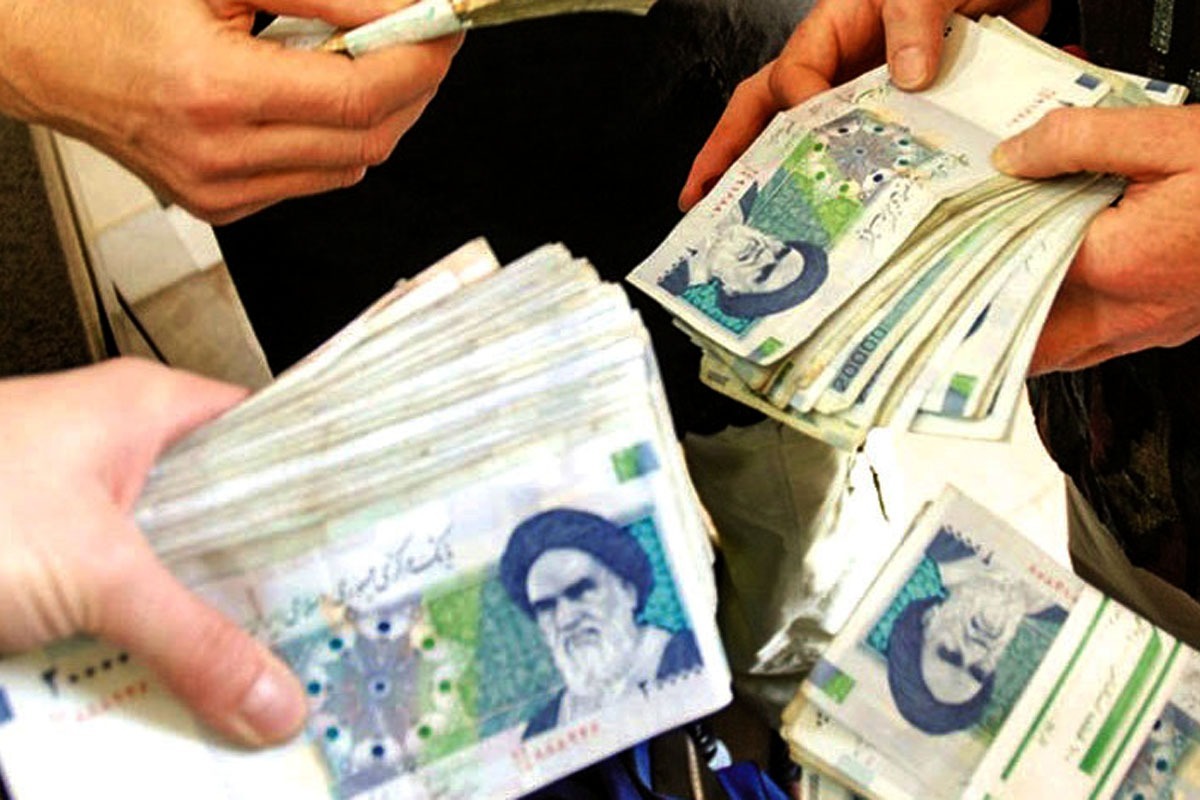 جایگزینی «ریال آف شور» با دلار در مبادلات تجاری می‌تواند سبب رشد صادرات خراسان‌رضوی شود.