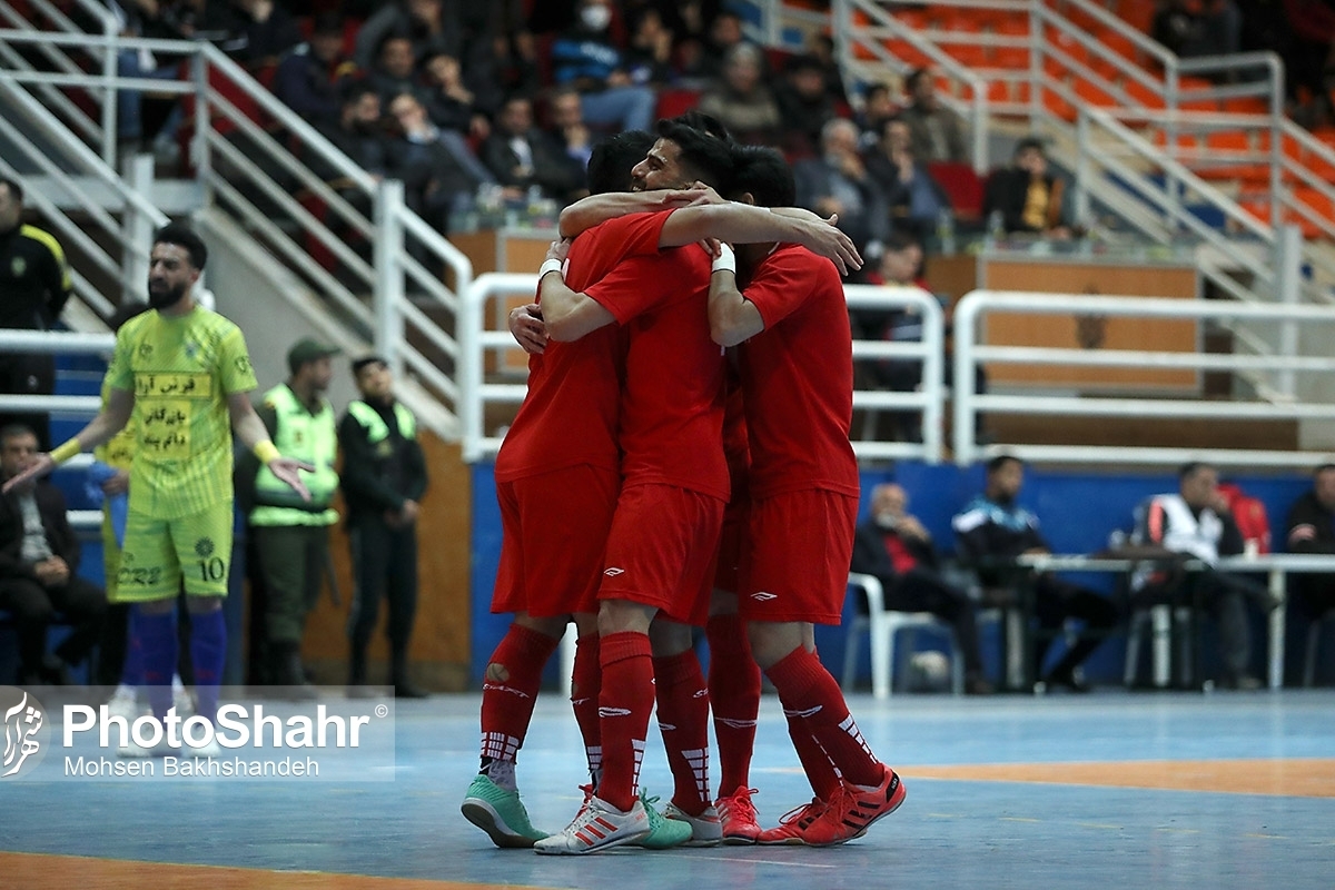 سرمربی سن‌ایچ ساوه گفت: بازیکنانم لایق جایگاه چهارمی لیگ برتر هستند، هرچند می‌توانستیم رتبه‌های بهتری کسب کنیم.