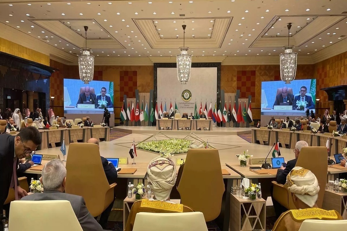 وزیر خارجه عربستان در اجلاس کنفرانس اسلامی بر لزوم پایان دادن به درد و رنج ملت فلسطین و تشکیل کشور فلسطین تاکید کرد.