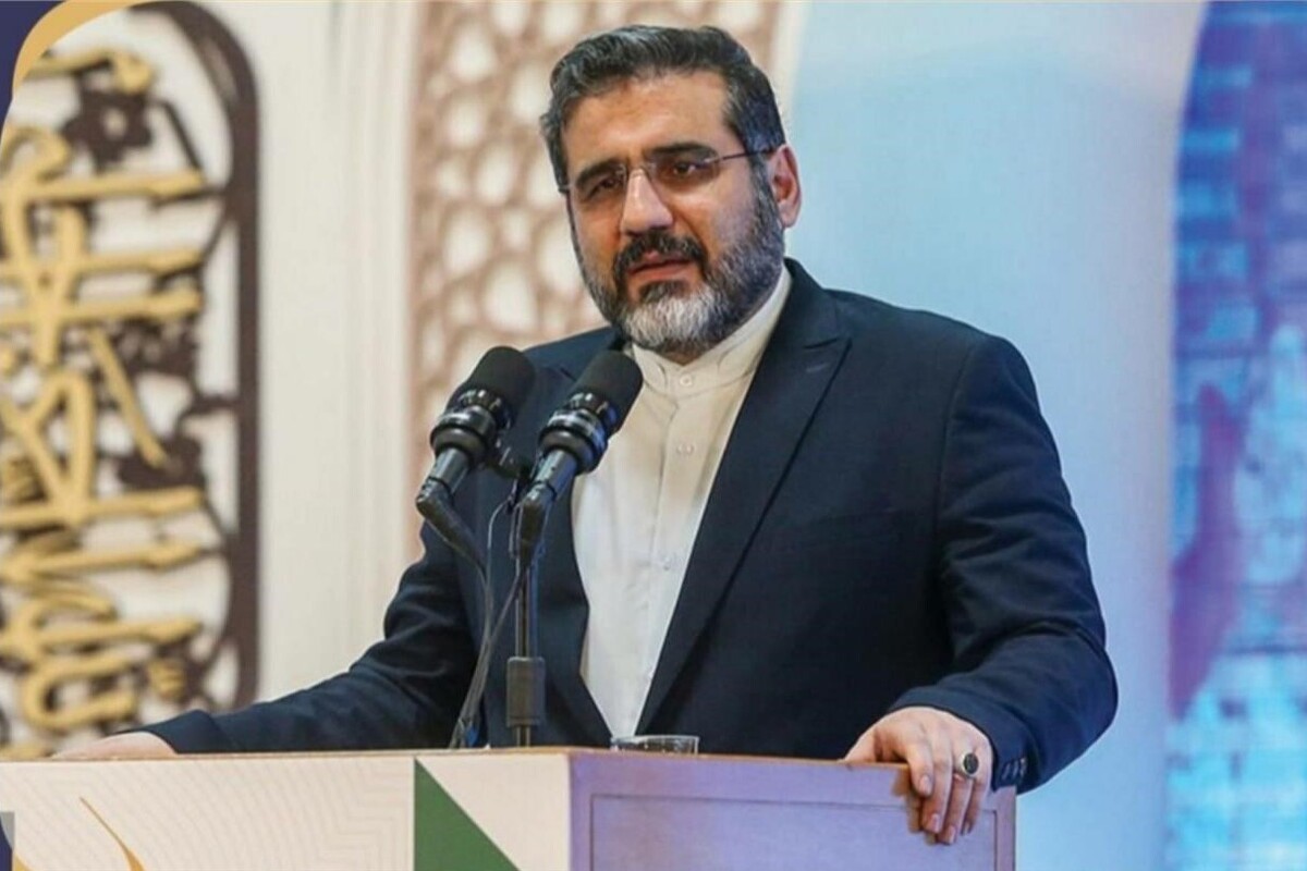 وزیر فرهنگ و ارشاد اسلامی گفت: در اولین روز فروردین، نمایشگاه بین‌المللی قرآن را آغاز خواهیم کرد.