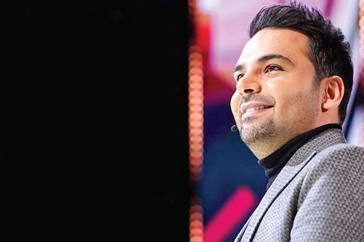 آیا احسان علیخانی برنامه تحویل سال ۱۴۰۳ را اجرا می‌کند؟