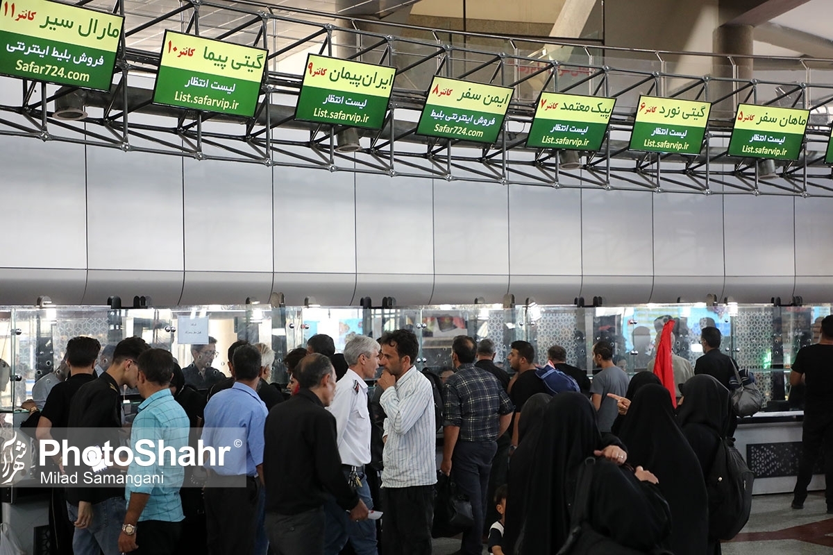 معاون اداره کل راهداری و حمل‌ونقل جاده‌ای خراسان رضوی از آغاز پیش‌فروش بلیت ناوگان حمل‌ونقل جاده‌ای خراسان رضوی از ۲۰ اسفند ۱۴۰۲ خبر داد.