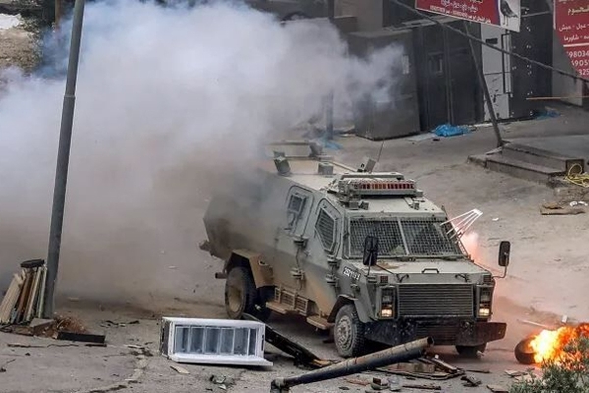 منابع خبری رژیم صهیونیستی امروز جمعه از کمین مبارزان فلسطینی برای نظامیان صهیونیست‌ در کرانه باختری و زخمی شدن دست کم سه نفر از آن‌ها خبر دادند.