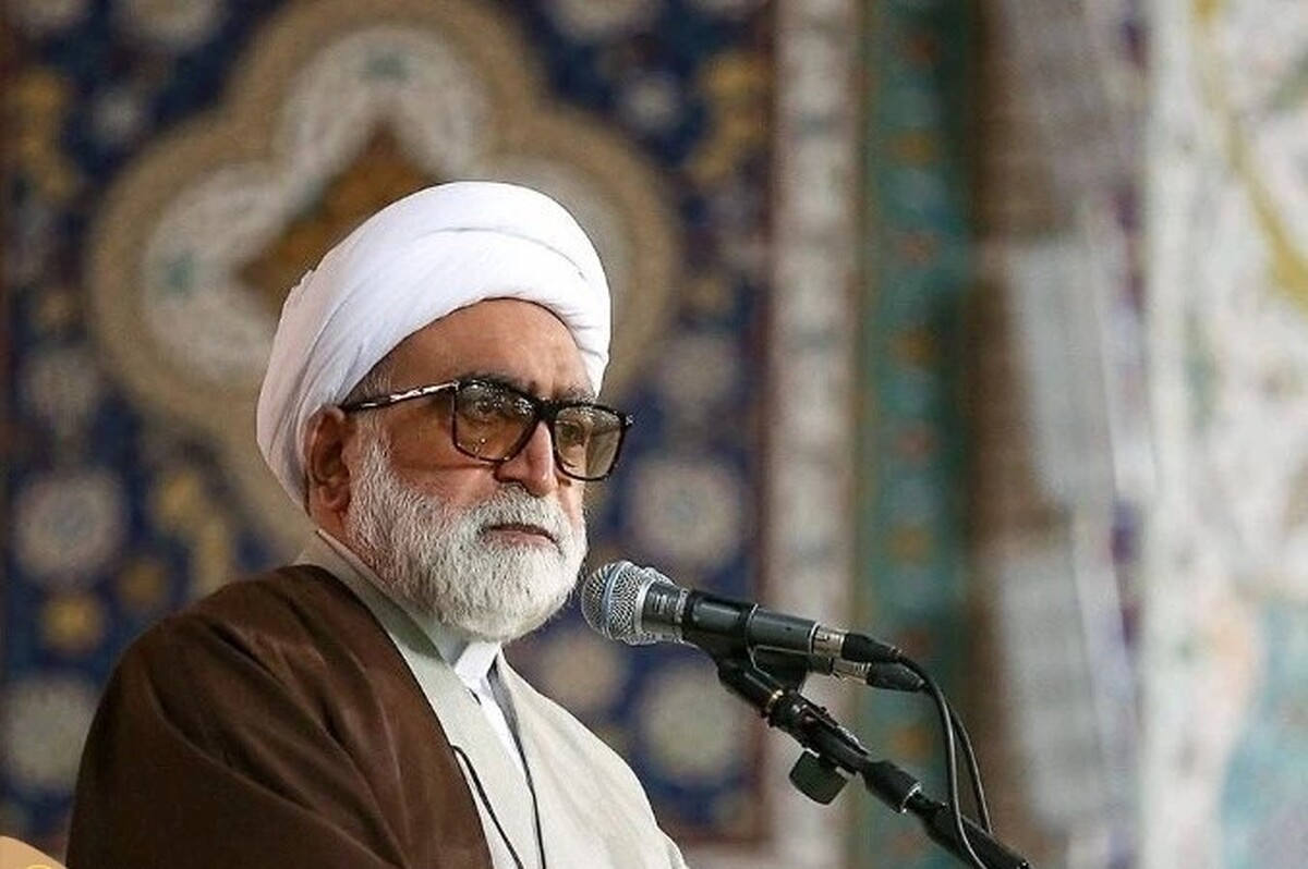 حجت‌الاسلام‌والمسلمین مروی گفت: گسترش فضای زیارت از حدود ۹۰ هزارمترمربع به گستره یک میلیون مترمربع، ساخت بیش از ۳۶ کتابخانه عمومی در مشهد، احیای بقاع متبرکه، فضا‌های اقامتی بین‌راهی در امامزاده‌ها و حتی یادمان شهدای هویزه بخشی از خدمات آیت‎‌الله واعظ‌طبسی بود.
