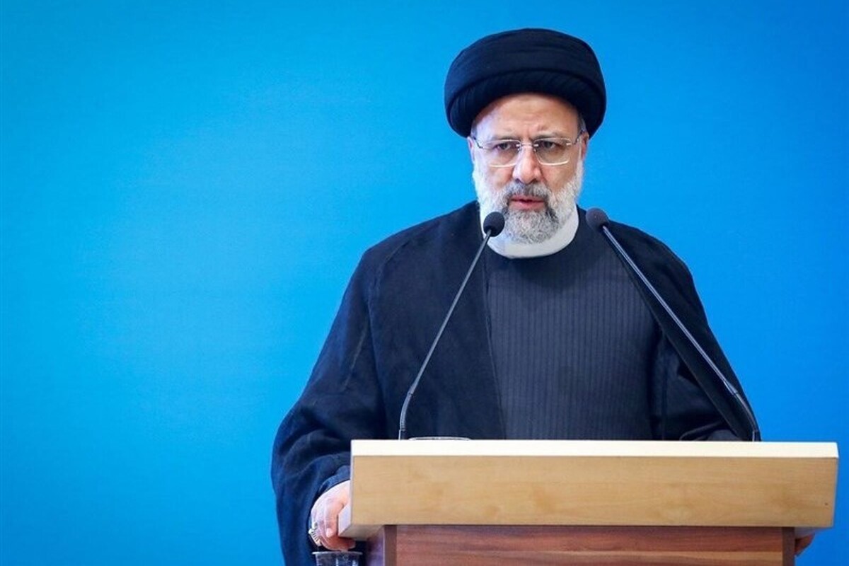 رئیس جمهور گفت: دولت مسئله‌ی اشتغال را در دستورکار قرار داده و احیای واحد‌های تولیدی را دنبال می‌کنیم؛ ۷۰۰۰ کارگاه و کارخانه تاکنون به تولید بازگشته است.