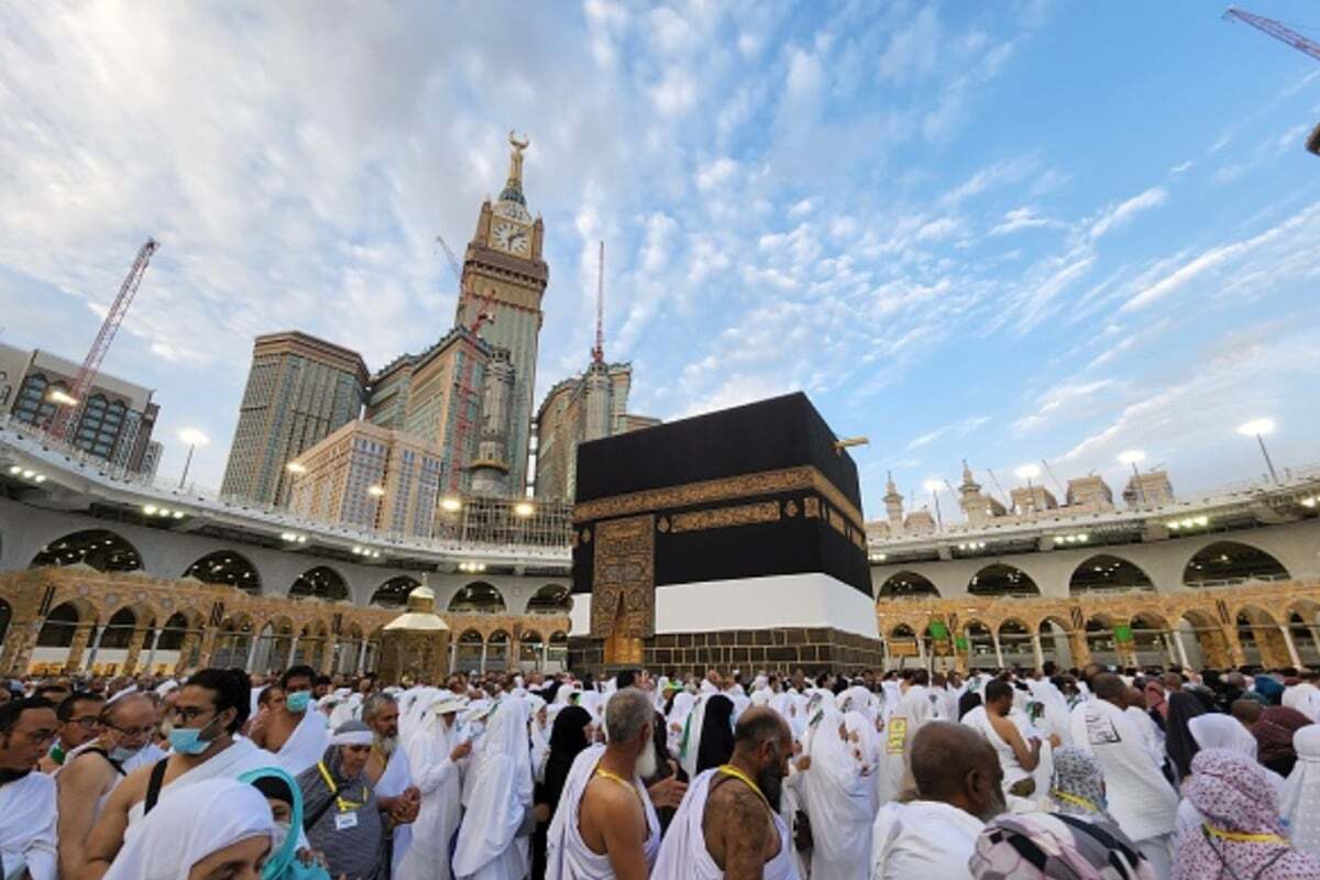 مراجعه نکردن متقاضیان واجد شرایط حج تمتع ۱۴۰۳ به سامانه حج و تکمیل نکردن اطلاعات به منزله انصراف تلقی شده و وجوه آنان مسترد خواهد شد.