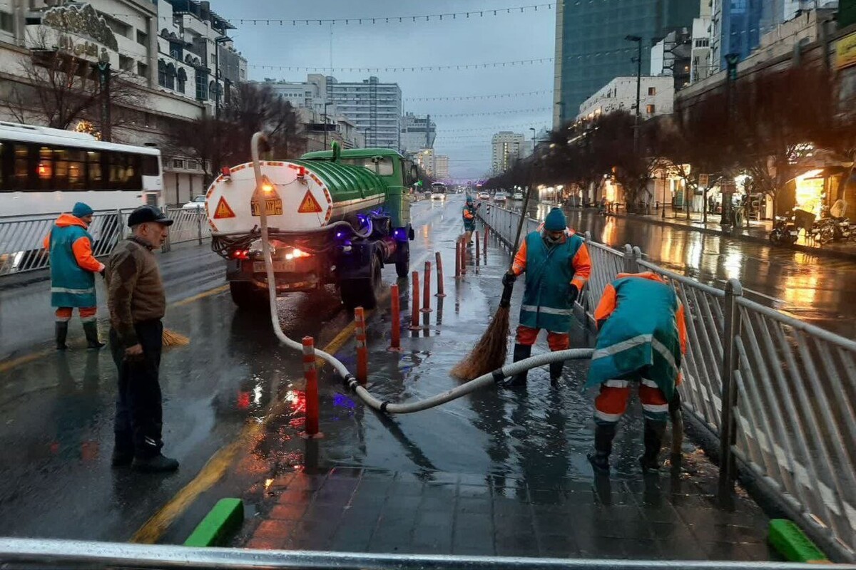 مدیرکل هماهنگی و نظارت بر خدمات شهری شهرداری مشهد گفت: آماده‌باش تا پایان بارندگی‌ها ادامه خواهد داشت و تاکنون مورد آب‌گرفتگی در سطح شهر گزارش نشده است.