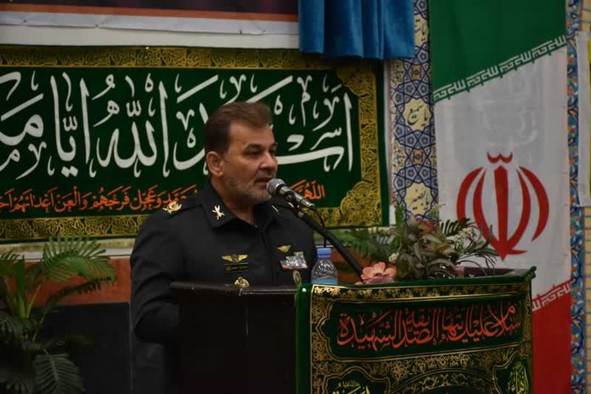فرمانده منطقه پدافند هوایی شمال شرق گفت: ماه مبارک رمضان، بهترین فرصت برای خودسازی و همچنین تقرب جستن به درگاه الهی است.