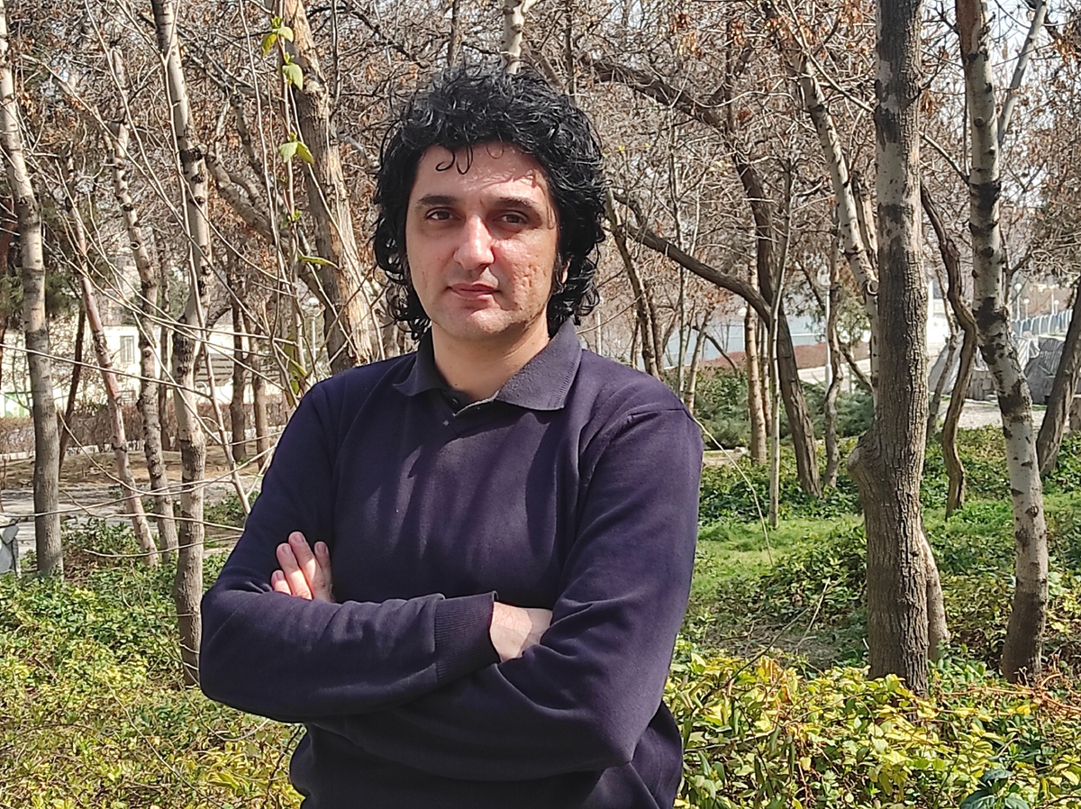 دبیر اجرایی جشنواره استقبال از بهار: آثار هنری شهری رو به حرفه‌ای شدن رفته‌اند و این روند رو به رشد است. گرچه در سال‌های ابتدایی در مرحله آزمون و خطا قرارداشتیم، اما در سال جاری شاهد حرفه‌ای‌های این عرصه بوده‌ایم.
