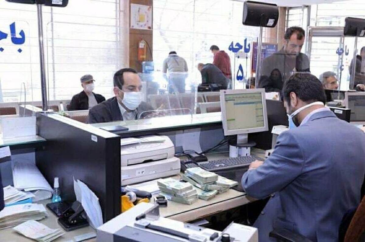 معاون اول رئیس جمهور، مصوبه هیئت وزیران درباره افزایش حداقل سرمایه مورد نیاز برای تاسیس و فعالیت بانک‌های غیردولتی، موسسات اعتباری غیربانکی و بانک‌های قرض‌الحسنه را ابلاغ کرد.