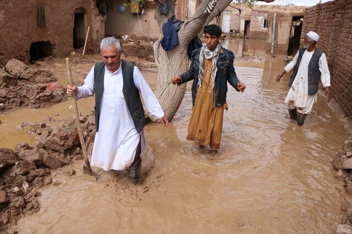 ریاست هواشناسی وزارت ترانسپورت و هوانوردی طالبان از احتمال بارش برف و باران نسبتاً شدید همراه با سیلاب‌آنی در ۱۵ ولایت کشور هشدار داده است.