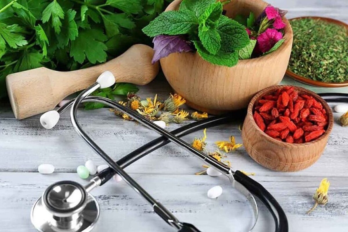 بهترین و مهم‌ترین آرزو برای خود و دیگران حفظ سلامت بدن است زیرا در نبود سلامتی هیچ‌کاری قابل انجام نیست. تا زمانیکه سلامت بدن در خطر نباشد، اهمیت سلامتی برای ما قابل درک نیست.