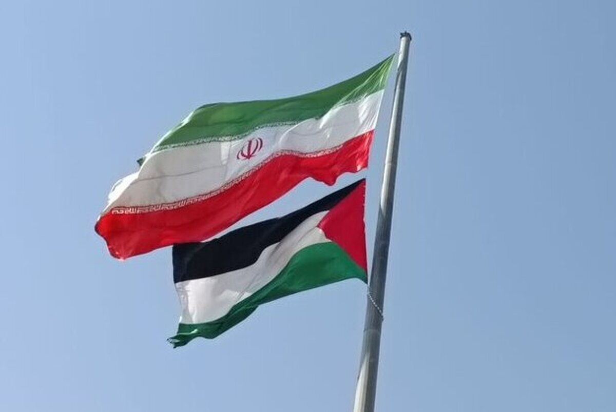 پرچم ایران بر دیوار مسجدالاقصی برافراشته شد.